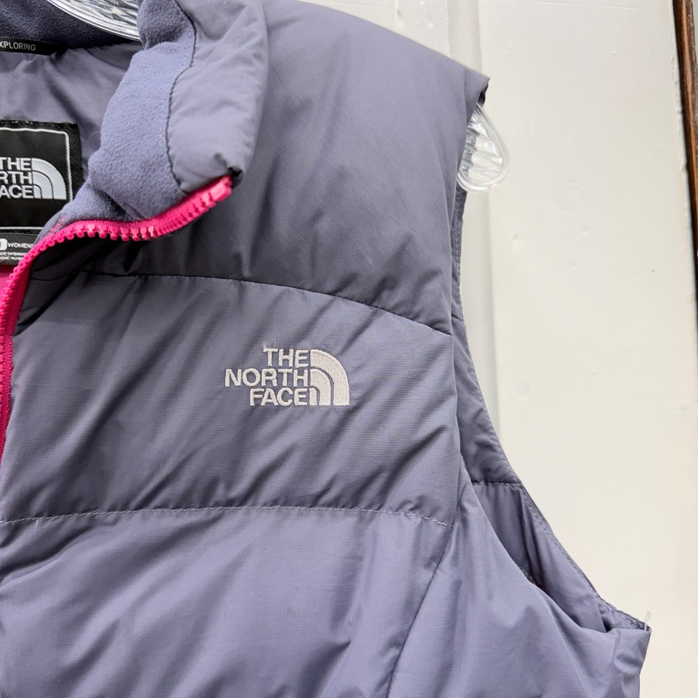 The North Face Womens 700 Fill Down Puffer Vest Grey Pink Medium Nuptse - Picture 3 of 10